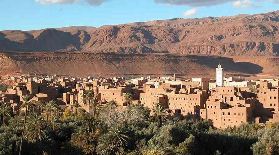 Morocco desert tour from Fes to Marrakech 4 days
